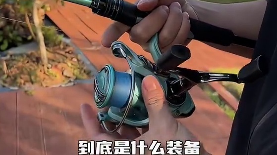 你的兄弟在哪里快把他拖直播间来！#路亚 #钓鱼 #佳钓尼岚酷路亚 #疯狂