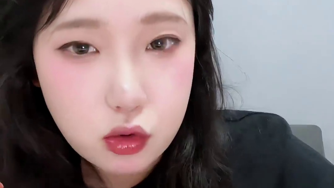 韩国炭烤火鸡外卖！！黏糊火鸡面也太香啦#火鸡面 #韩国美食 #韩国料理 #深夜放毒