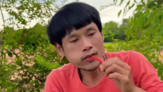 泰国食欲哥#农村生活 #东南亚美食 #舌尖美味 #妈呀太香了 #深夜放毒