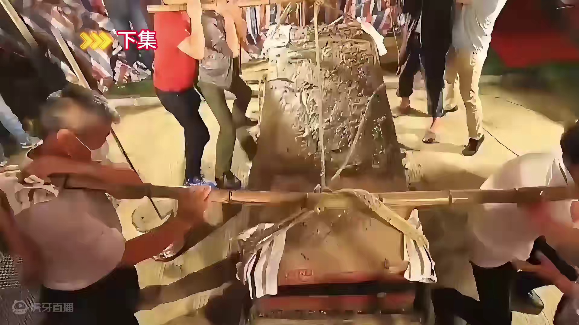 兵马俑并非秦始皇陪葬？西安挖出芈月墓，墓中出土上万兵马俑2