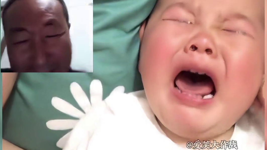 406. 盘点那些祖孙间的感动瞬间，爷爷强忍泪水的那刻，让人忍不住泪目