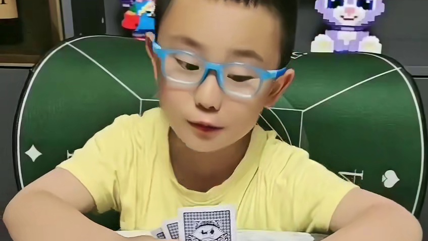 老爸居然被儿子欺负了