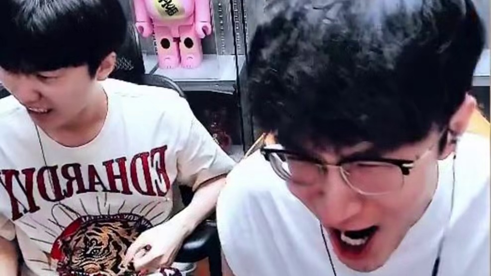 蔡哥大气个人出的跟比赛奖金一样！ #我浮夸真的要强 #逆水寒手游