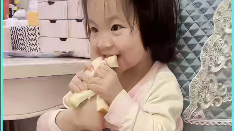 盘点人类幼崽的搞笑瞬间#每日一笑 #万万没想到 #看完不笑算我输 #果然只有狗狗全心全意 #意想不到