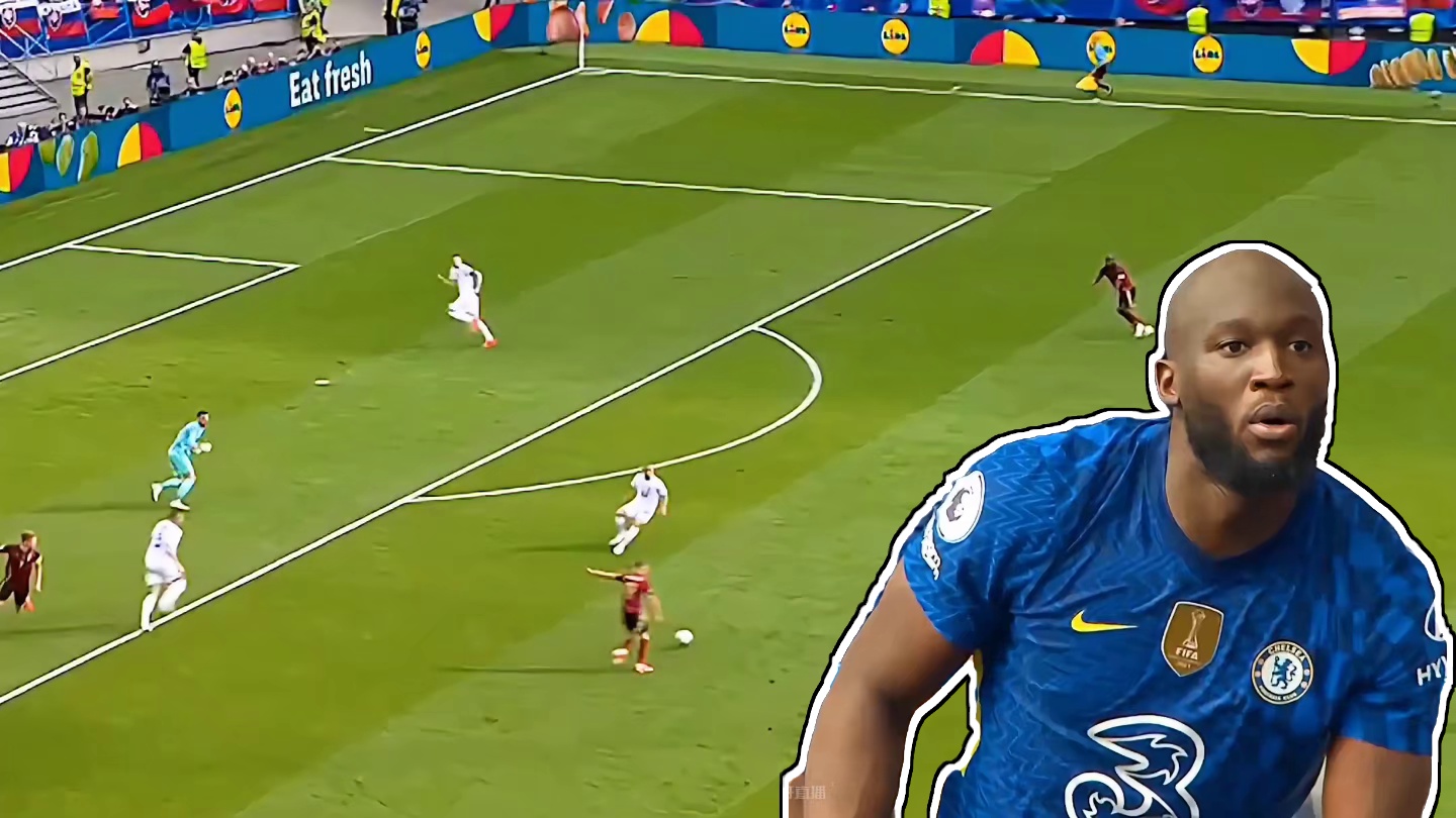 抽象！卢卡库多次错失良机，队友选择不传球给他了#足球的魅力 #dou来足球季 #卢卡库 #欧洲杯