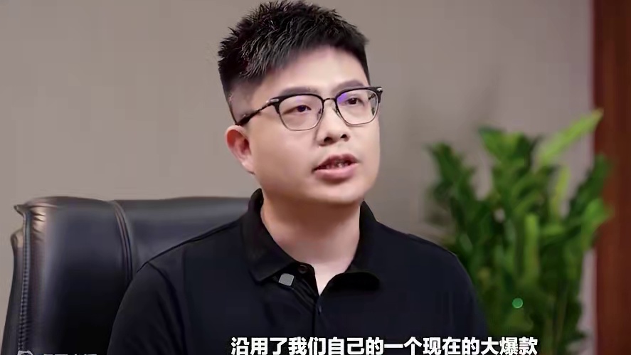 DNF手游 × RARONE雷诺表联动实纪 【结尾有福利】DNF手游 × 雷诺表：承载勇士们共同回忆