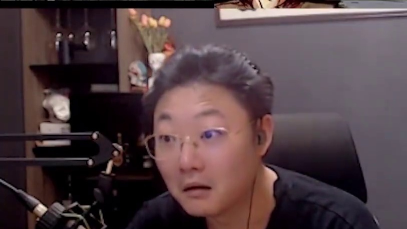 板子：镜隐迷踪。预言家往狼队部署了一只卧底特种兵？觉醒隐狗大战情侣cp贴脸通身份绝地翻盘，真是一场酣