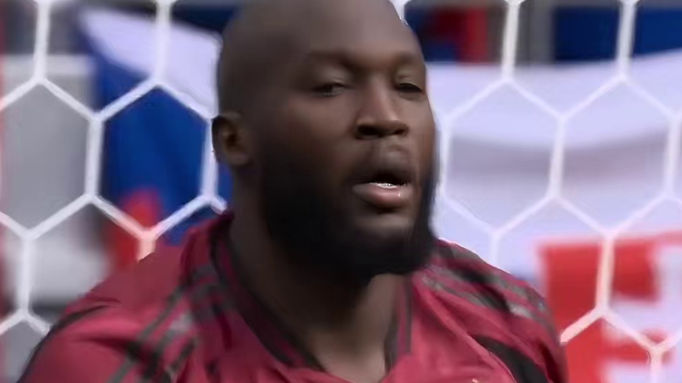 #卢卡库 屡失良机 ，比利时爆冷0比1斯洛伐克。#欧洲杯 #一起看七星