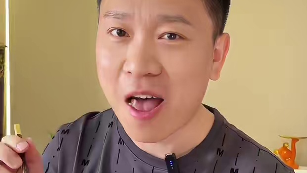 李海龙麻辣烫！黏黏糊糊的真好吃！夜宵好搭档！#速食美食