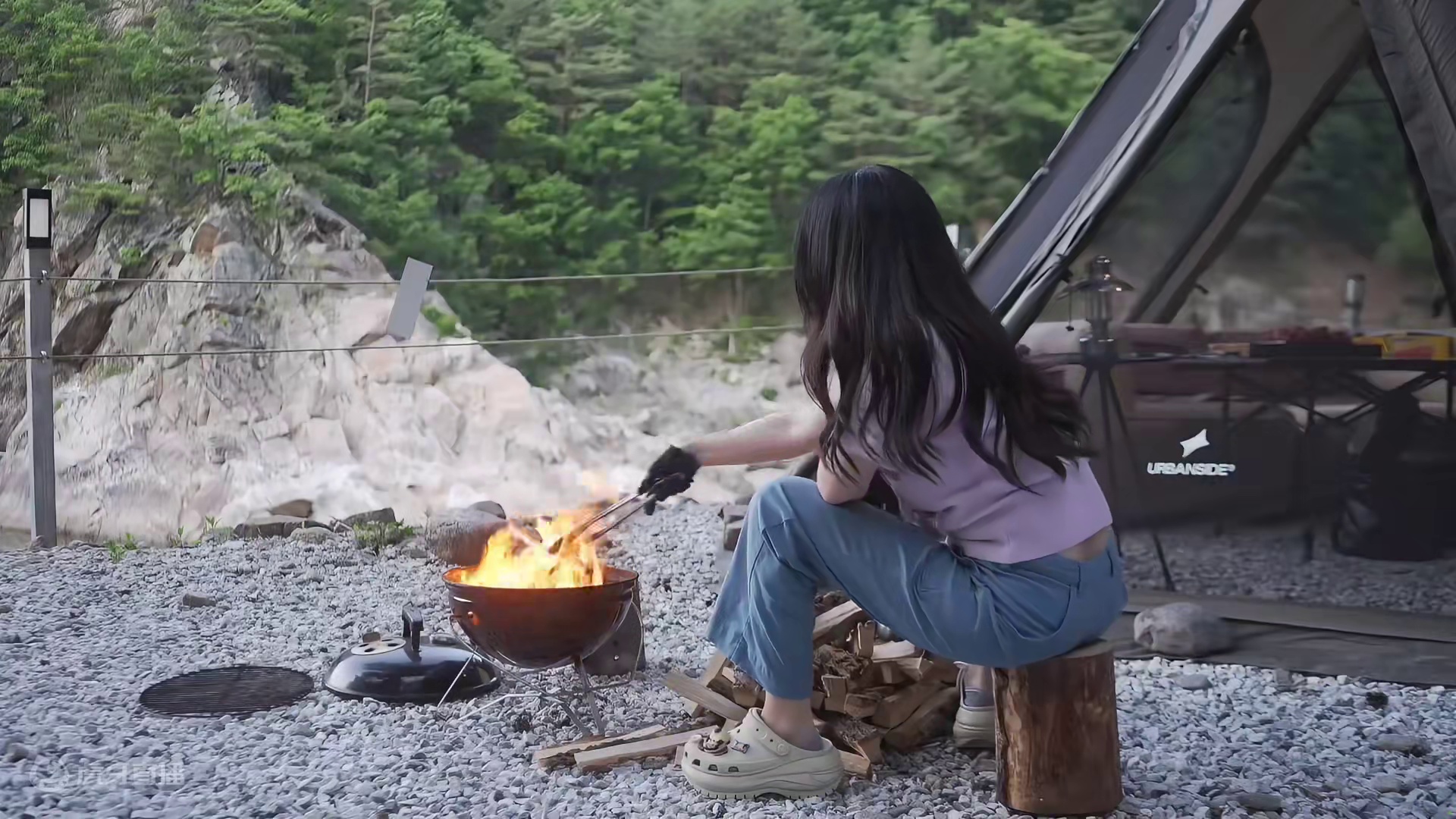 溪边露营：萌宠篇（一）
 #露营 #萌宠  #助眠 #户外露营 #上热门