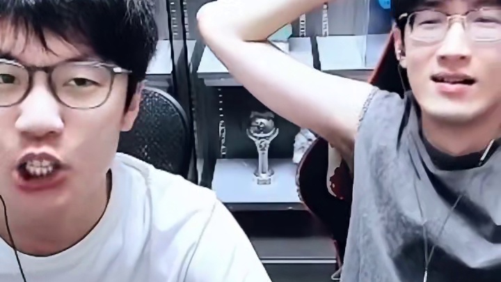 大橘子狗运刷新直播间最高记录! 