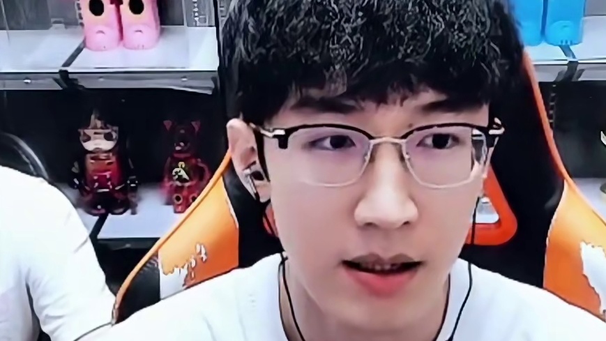 就这？在座各位肯定都比蔡哥欧 #逆水寒手游  #我浮夸真的要强  #逆水寒全民贺周年   #逆水寒全