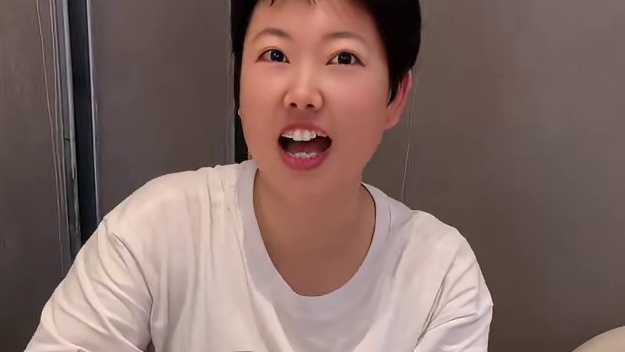 一起吃必胜客 话题： #必胜客买一送一  #搞点动静
     #谁懂这一口的好吃