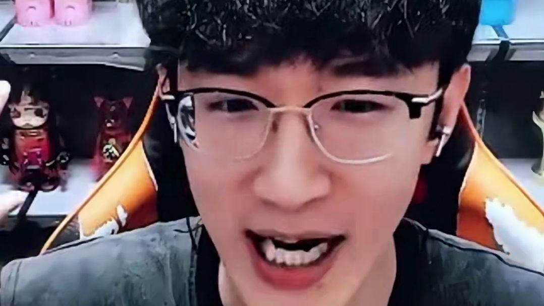 新游戏要笑死我 哈哈 #steam游戏 #我浮夸真的要强 #联机游戏 #搞笑