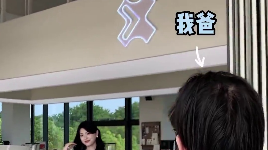 当我出门被一群摄影爱好者围住狂拍… #围观拍照 #拍照 #摄影   #拍照姿势 #拍摄花絮