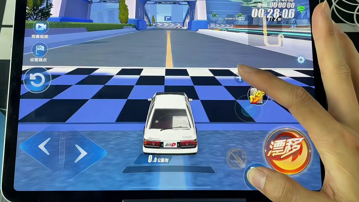 侧身起步细节点 2024年了还不会侧鸟起步的玩家一定要早点学会哦，轻松杀出#qq飞车手游 #游戏教学