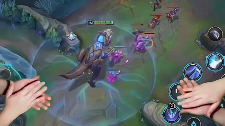 霸龙机甲将要撕裂峡谷#英雄联盟