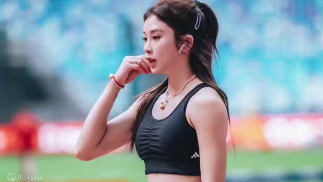 巴黎奥运倒计时！吴艳妮发表战前宣言，刻苦训练秀身材，腹肌绝了