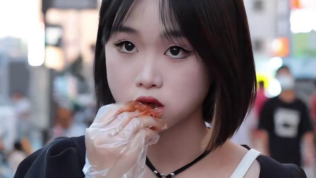 499_和另一半出门旅游你会选择AA吗？小姐姐的答复真的“高情商”！