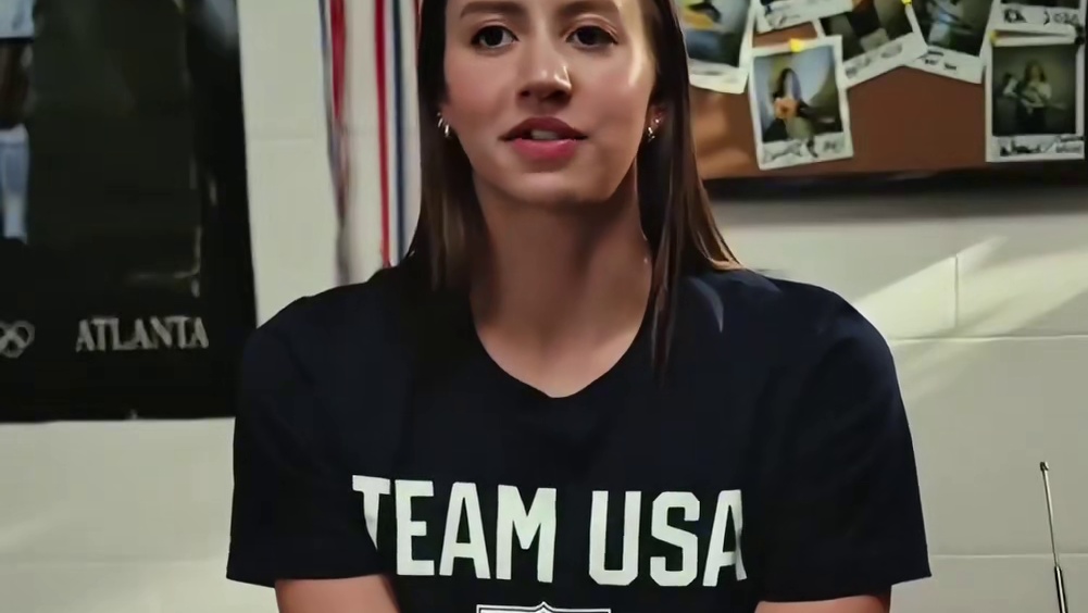 应届毕业生#凯特道格拉斯 重温再NCAA大学联赛的#游泳 夺冠生涯，合起这段回忆，翻开新的篇章#巴黎