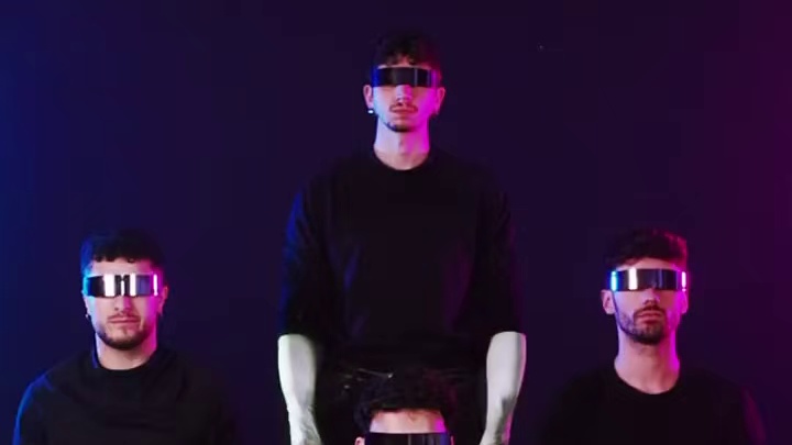 来自意大利Urban Theory舞团【几何的艺术】#手舞 #手势舞 #舞团#卡点视频 ＃卡点