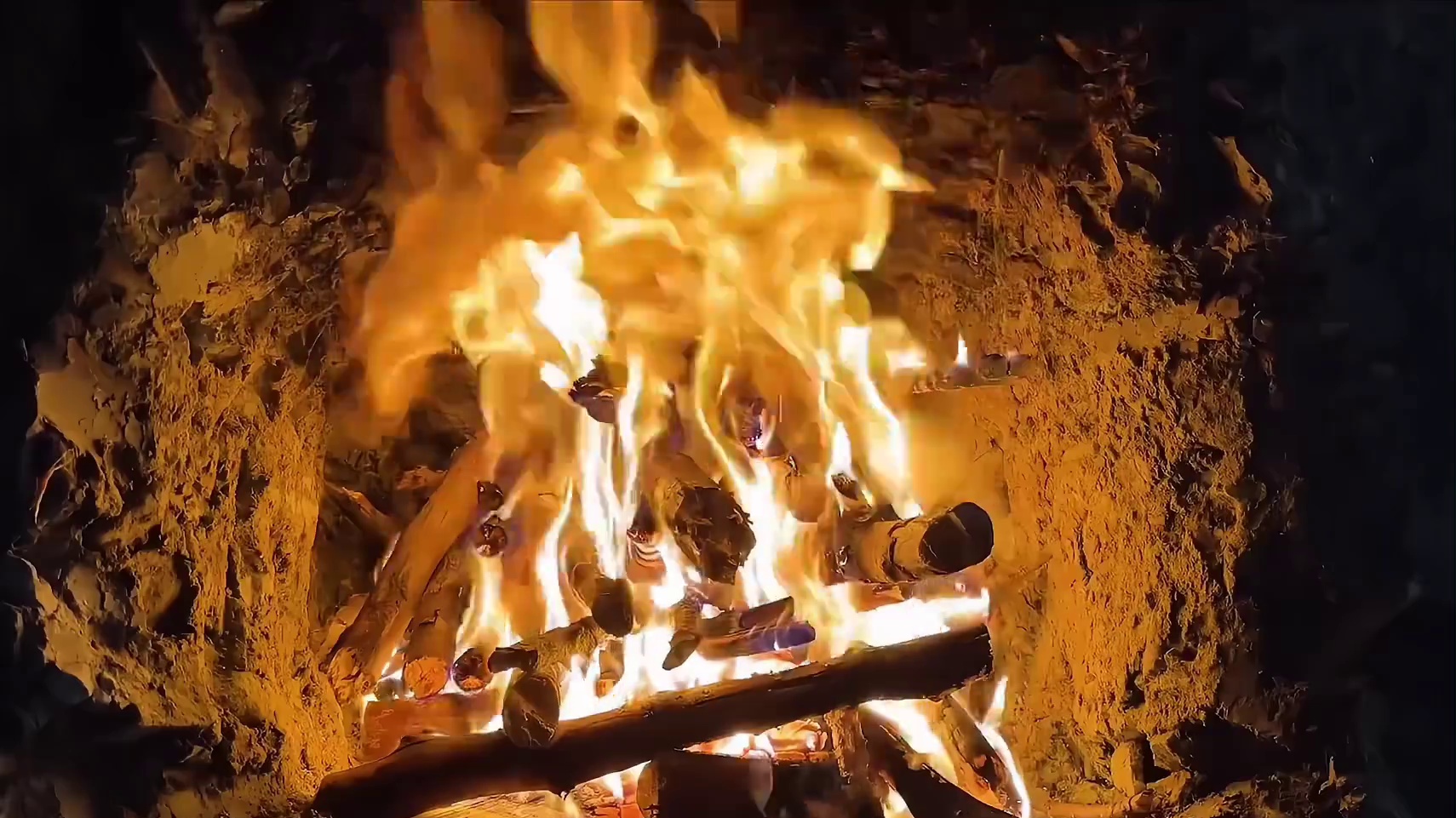 这么省事的庇护所真的不多见#野外建造 #雪中露营 #庇护所建造