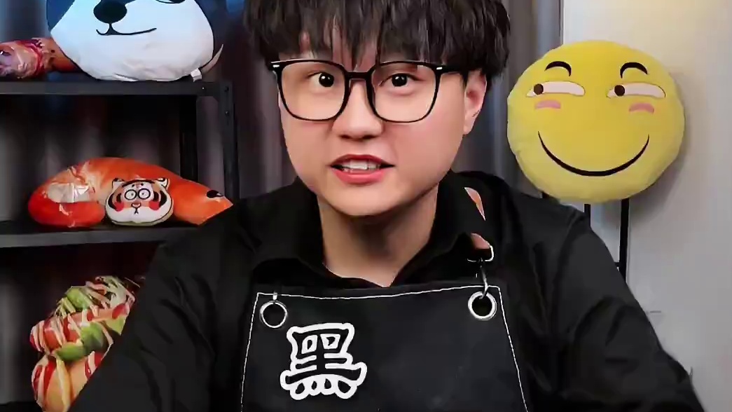 开袋即食的快乐谁懂啊！大块牛肉搭配脆爽的牛肚和贡菜，脆上加脆！#芭东集冷吃三拼 #测评 #试吃 #速