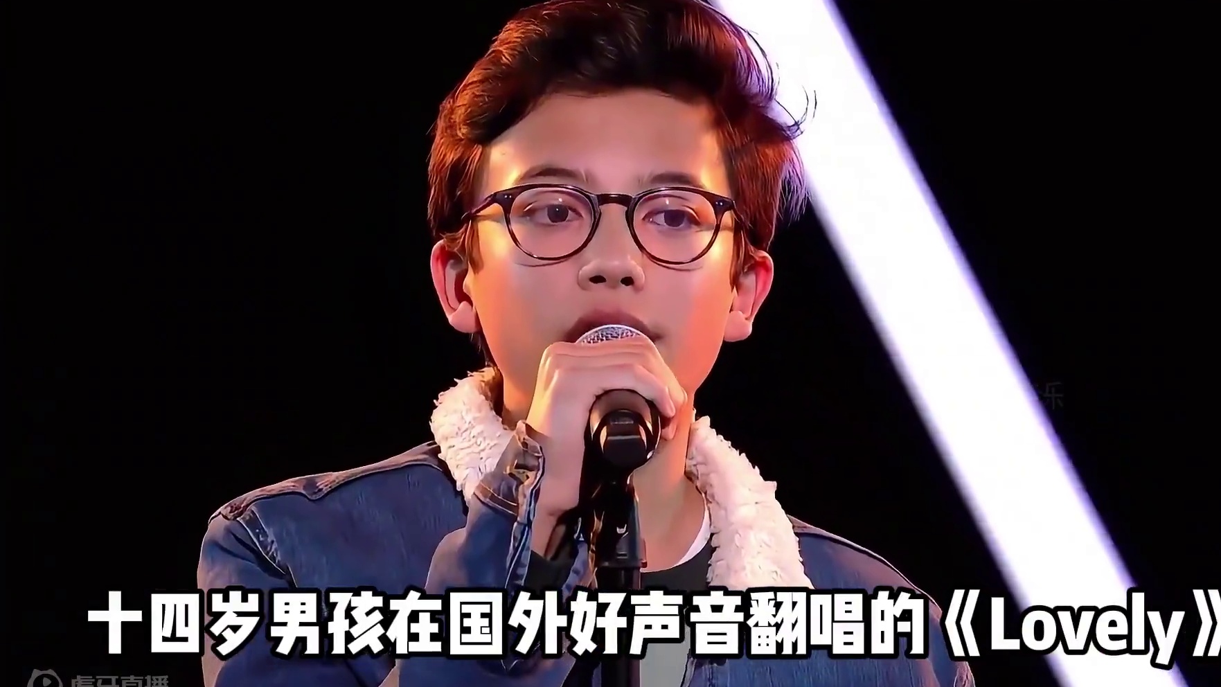 你听过国外的网红翻唱吗？这几位一开口，就瞬间让人沦陷了#神级翻唱 #英文神曲 #开口跪