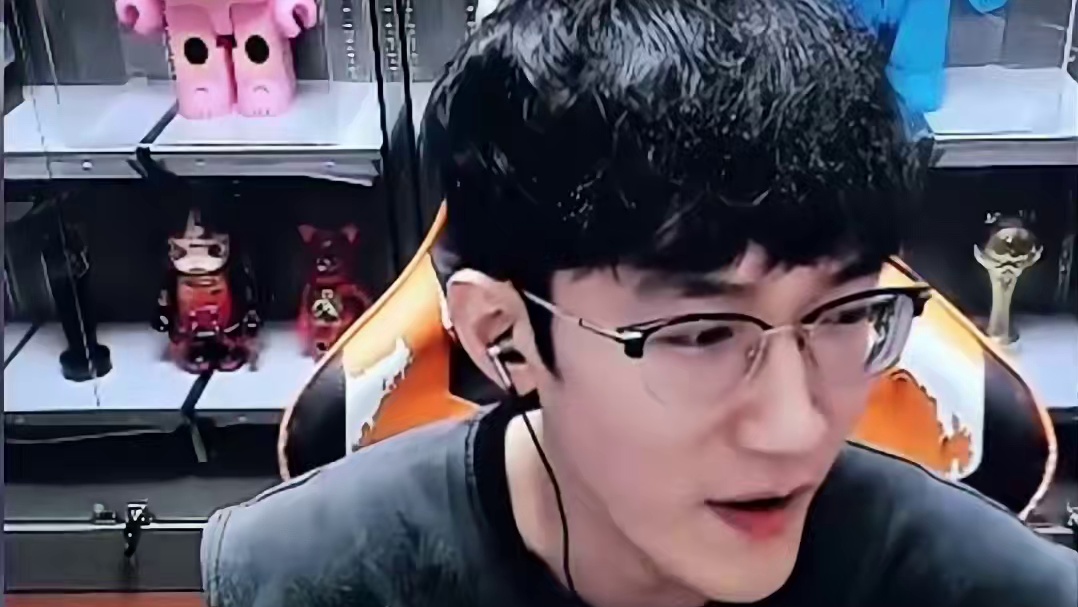 大家新赛年玩下来感觉如何？ #逆水寒手游 #我浮夸真的要强 #逆水寒全民贺周年 #逆水寒全民制作人 