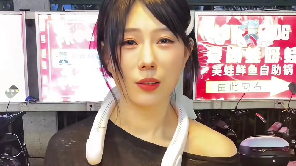 挑战一片树叶，吃遍天下美食！今天挑战哈尔滨双花炒饭！#街边小吃 #路边摊#人间温暖 #街头美食