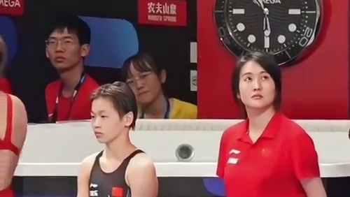 #战马崔伟立 严师出高徒！全红婵207C上演教科书式水花消失术完成大满贯，陈若琳教练太开心了！ #全