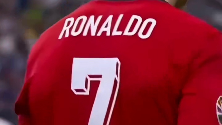 39岁C罗哭了 又笑了 
永不言弃  激情永存#欧洲杯 #c罗 #遇见足球 #爱足球爱生活