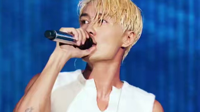 “吴克群《为你写诗》在歌中重拾青春记忆” #吴克群#为你写诗#为你写诗为你静止#吴克群再唱为你写诗#