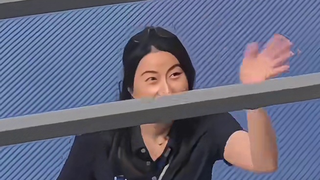#战马崔伟立 郭晶晶即将担任巴黎奥运会跳水裁判，大家又可以看见她那亲切的笑容！#郭晶晶