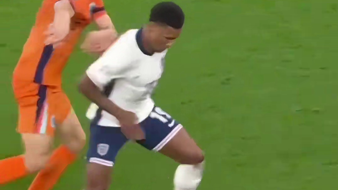 替补连线，杀死比赛！帕尔默助攻沃特金斯读秒绝杀荷兰