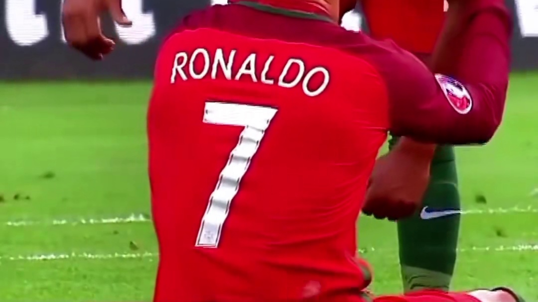 2016年，那时候你喜欢#c罗 几年了？#葡萄牙队#欧洲杯 #刘老师配音