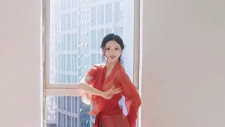 “何必等良人？”#变装  #国风美永不过时 #三国恋 #古典舞 #舞蹈