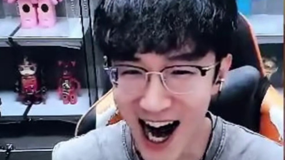 躲猫猫之卧龙凤雏!