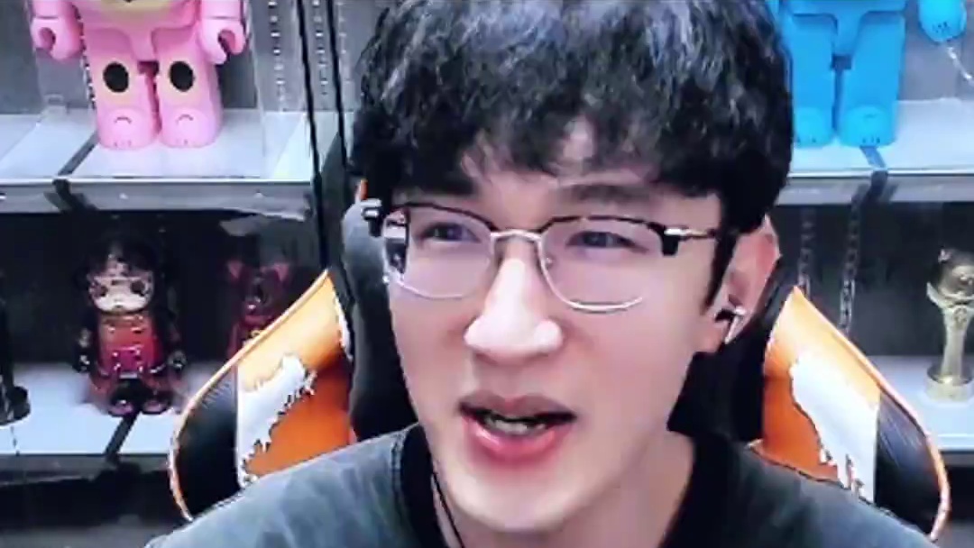 蔡哥还是有点天赋的？ #我浮夸真的要强 #逆战 #直播录像