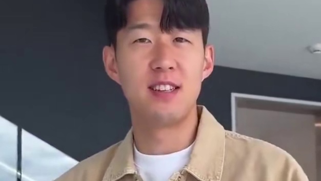 孙兴慜在接受采访时表示，希望英格兰能拿到欧洲杯冠军。孙兴慜说：“谁会获得今年欧洲杯冠军？很难说。我认