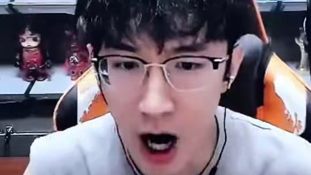 笑死我了蔡哥被围殴 #我浮夸真的要强 #直播录像 #搞笑 #