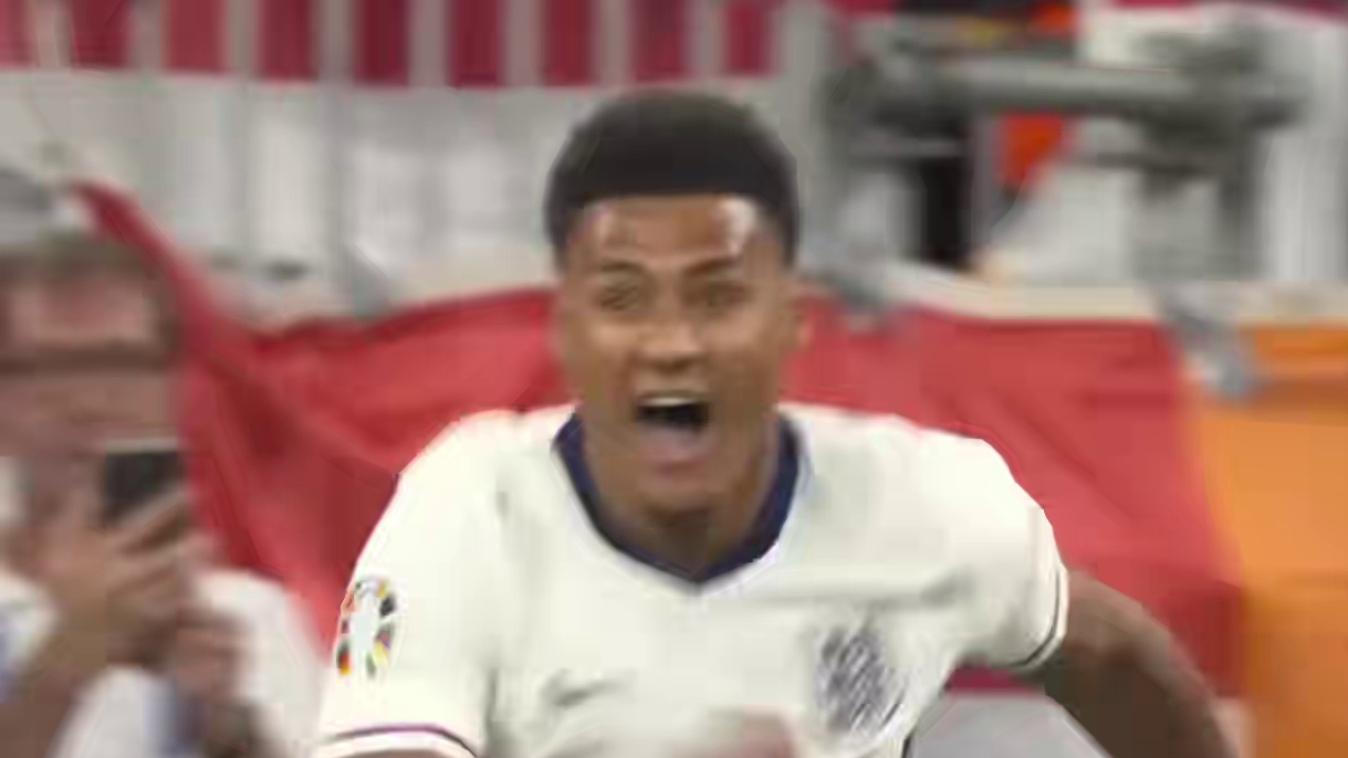 逆袭创造奇迹！如此足球，怎能不爱！ #沃特金斯 #何塞卢 #欧洲杯 #足球的魅力 #英格兰