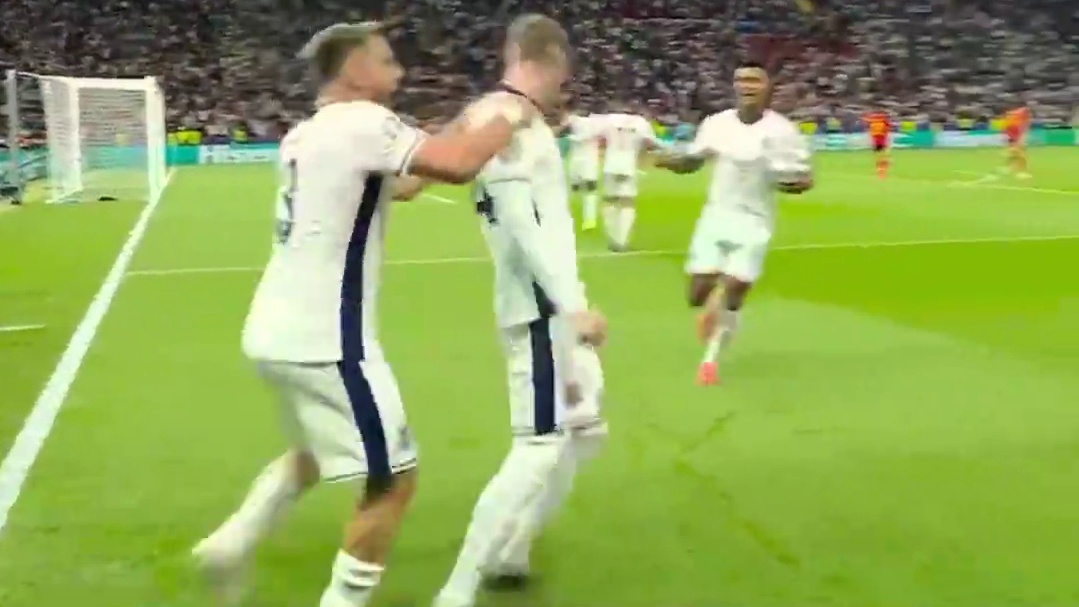 南门换人你服不服？ #欧洲杯决赛 #英格兰 #西班牙队 这个进球你给几分！？