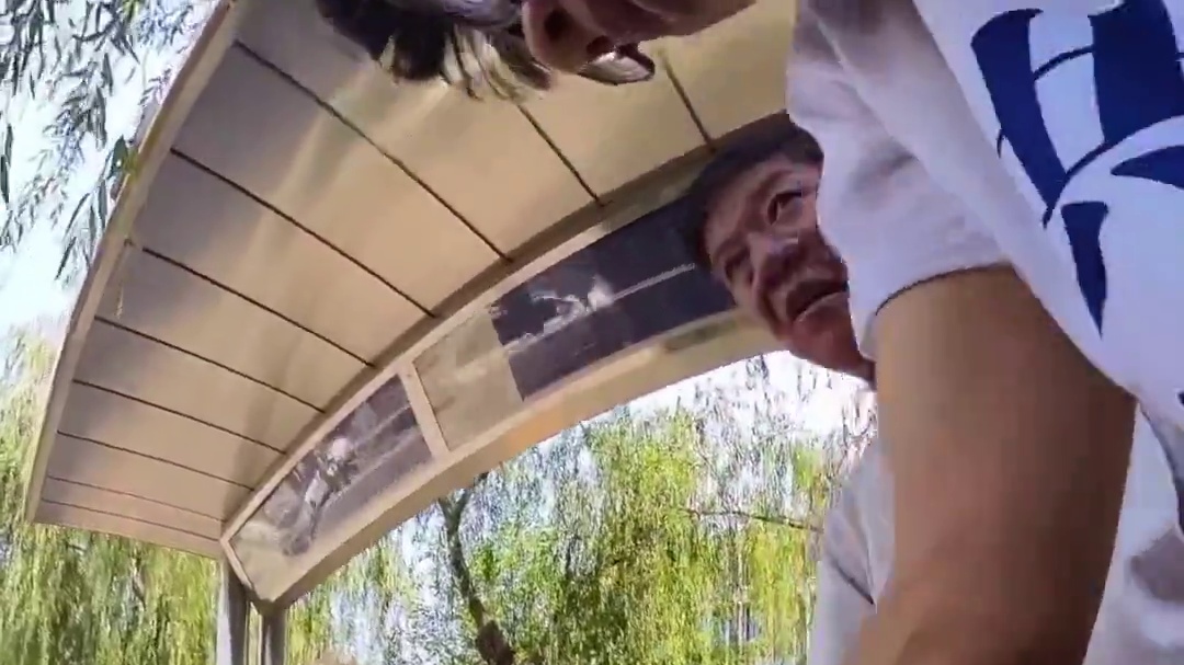 活久见？你听过“共享儿子”吗？ ▪️世界上有共享充电宝、共享单车，如果有一天，有共享儿子、共享儿女会