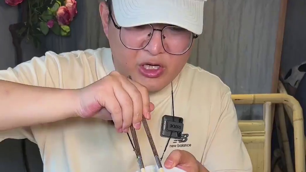 粉丝给我说新华公园旁边有一家28块可以吃鲜汤火锅的店，今天帮你们试了，是真的，虽然不含锅底味碟，但是