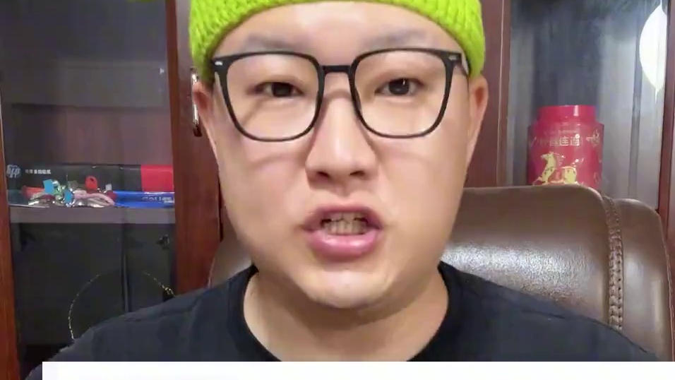 水果洋葱？生吃比西瓜还要甜？我信了 #美食测评 #老胡的美好生活 #水果洋葱 #美食家的朋友圈