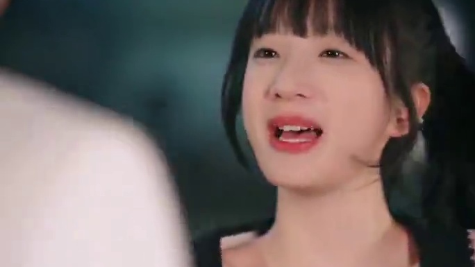 《救命，我的网恋对象是老板》第8集