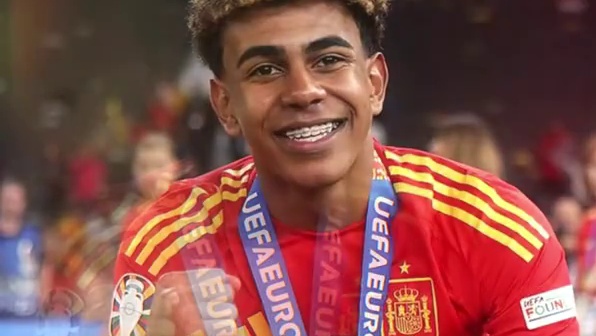 我亚马尔在17岁的第一天就拿到了冠军啊