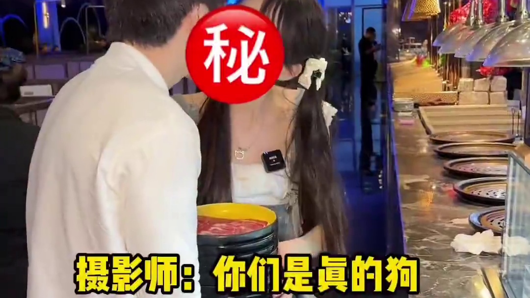 1000价位海鲜自助帝王蟹鳌虾海胆波龙不限量 夫妻合力给老板盘急眼了#自助餐#自助餐的正确吃法#帝王