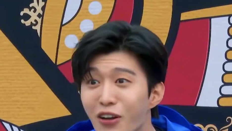 隔着屏幕都感受到了他们的痛苦#极限挑战第10季 #暑期放映厅2024 #名场面 #综艺 #搞笑